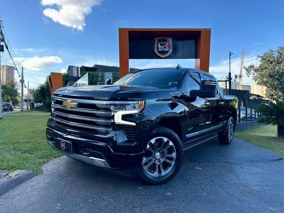 CHEVROLET SILVERADO 5.3 V8 GASOLINA 1500 HIGH COUNTRY 4X4 AUTOMÁTICO CHEVROLET SILVERADO 5.3 V8 GASOLINA 1500 HIGH COUNTRY 4X4 AUTOMÁTICO